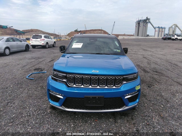2022 Jeep Grand Cherokee, VIN: 1C4RJYE63N8762084
