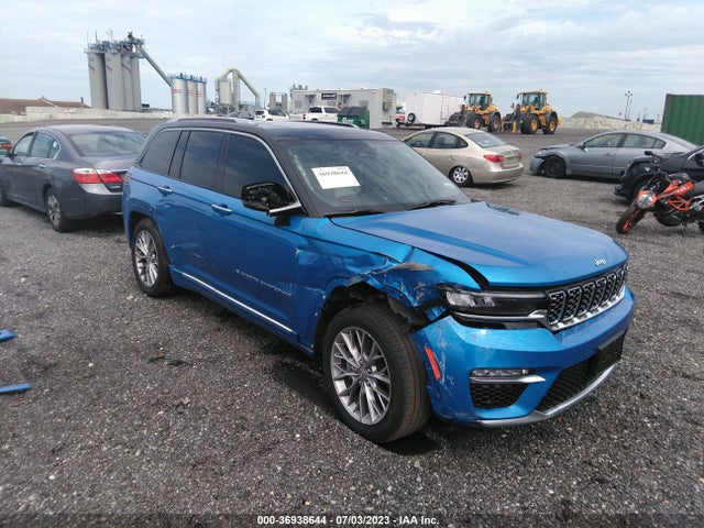 2022 Jeep Grand Cherokee, VIN: 1C4RJYE63N8762084