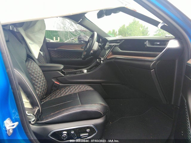 2022 Jeep Grand Cherokee, VIN: 1C4RJYE63N8762084