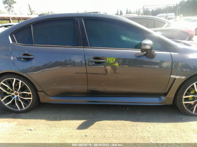 JF1VA2V6XL9809426 Subaru Wrx Sti Limited