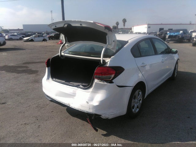 KIA FORTE LX 2018 3KPFL4A76JE247889 Image 9