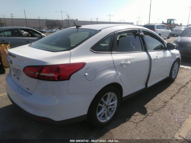 Ford FOCUS SE 2016 1FADP3F25GL272694 Image 5