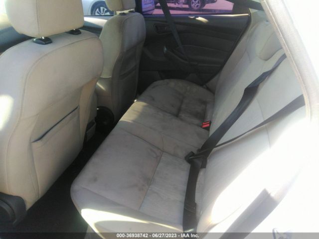 Ford FOCUS SE 2016 1FADP3F25GL272694 Image 9
