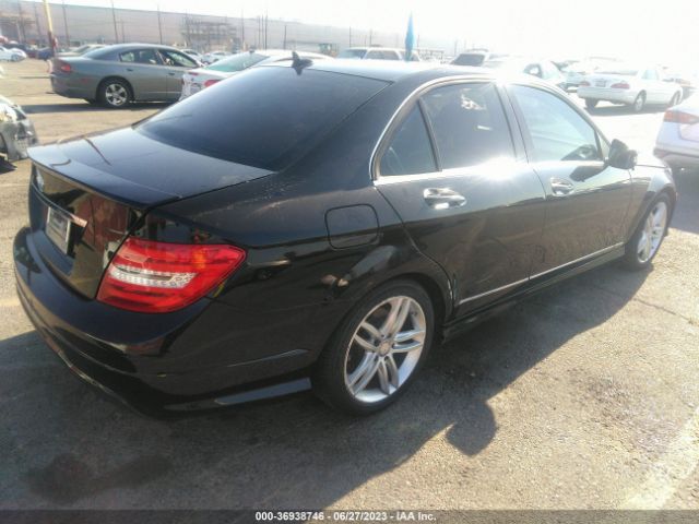 Mercedes-Benz C-class C 250 2014 WDDGF4HB4EG158632 Image 5