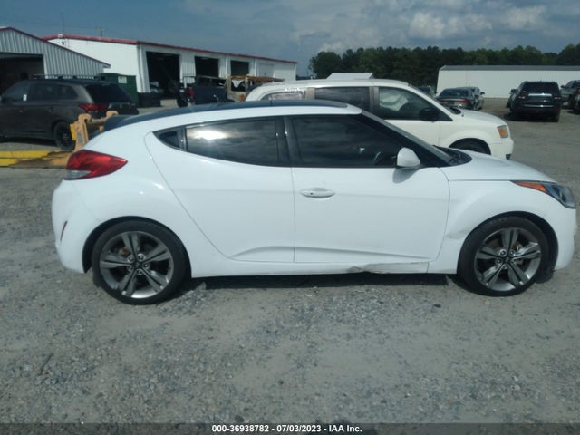 2017 HYUNDAI VELOSTER VALUE EDITION VIN: KMHTC6AD4HU317059