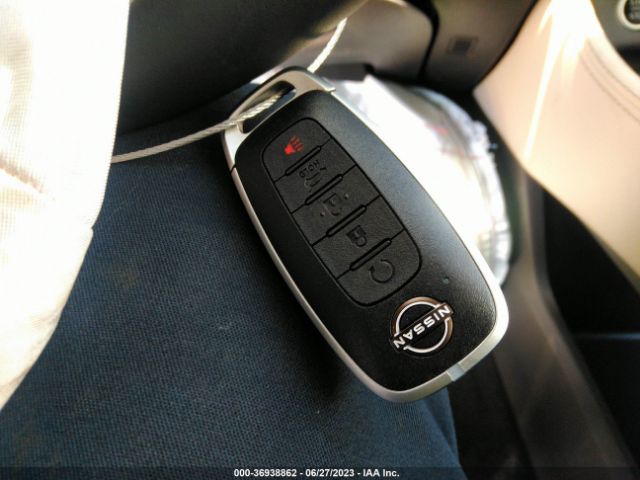5N1BT3CB7PC824967 Nissan Rogue Sl