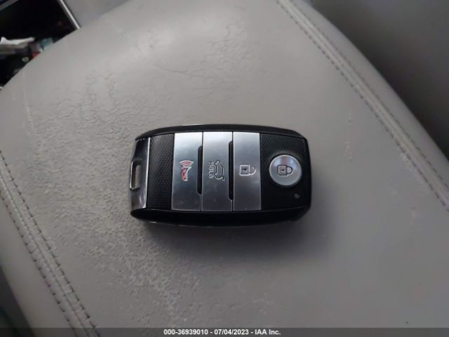 5XYKW4A75EG518505 KIA Sorento Limited V6