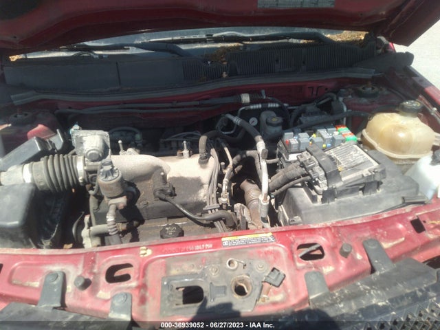 2005 CHEVROLET EQUINOX LT VIN: 2CNDL73F656104715