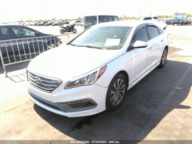 Hyundai Sonata Sport 2017 5NPE34AF4HH483790 Image 2