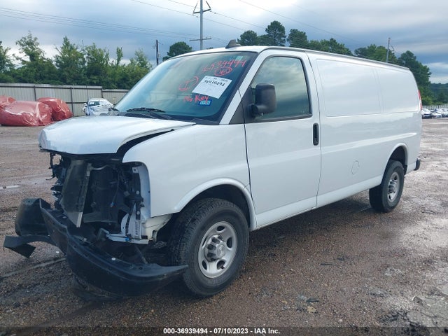 Chevrolet EXPRESS CARGO VAN 2020 1GCWGAFP3L1161277 Image 2