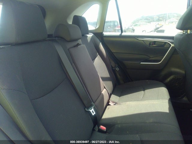 2021 TOYOTA RAV4 LE VIN: 2T3G1RFV2MC228197