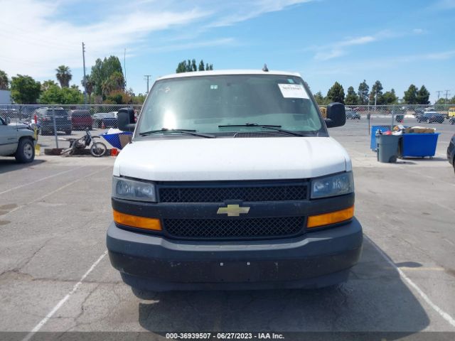 Chevrolet EXPRESS CARGO VAN 2019 1GCWGAFG5K1206668 Image 4