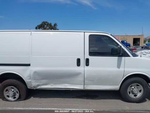 Chevrolet EXPRESS CARGO VAN 2019 1GCWGAFG5K1206668 Image 5