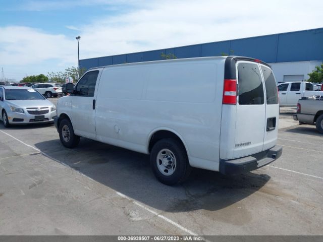 Chevrolet EXPRESS CARGO VAN 2019 1GCWGAFG5K1206668 Image 9