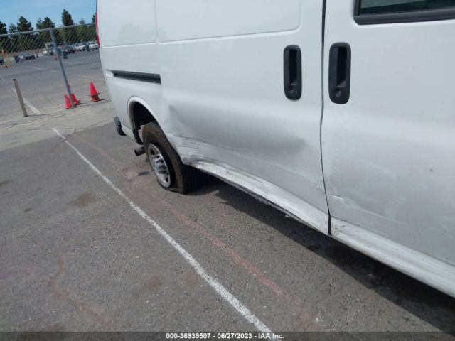 Chevrolet EXPRESS CARGO VAN 2019 1GCWGAFG5K1206668 Image 12