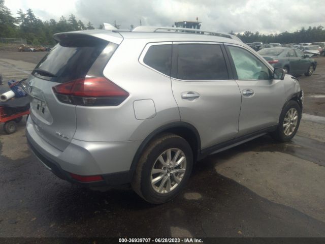 5N1AT2MV9JC833398 Nissan ROGUE SV