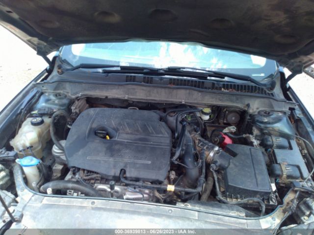 3FA6P0HD9FR193468 Ford FUSION SE