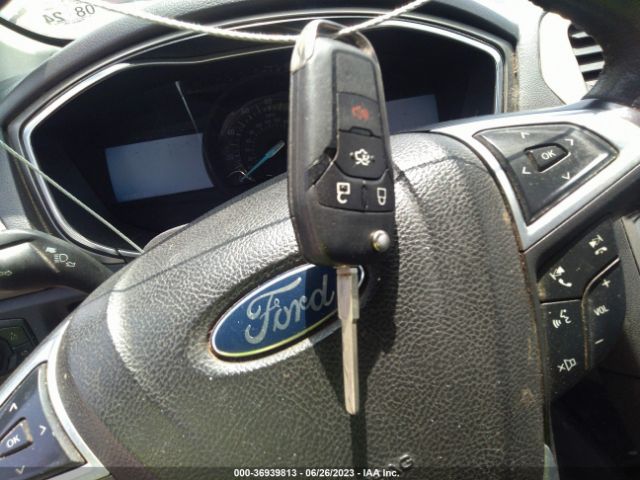 3FA6P0HD9FR193468 Ford FUSION SE