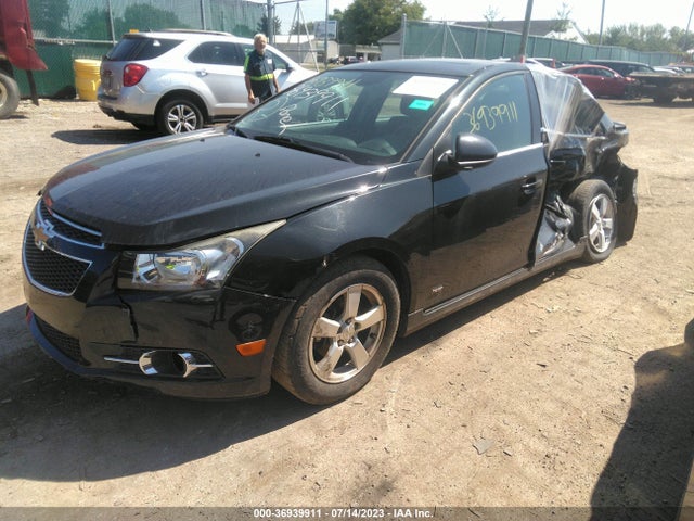 Chevrolet Cruze 1lt 2014 1G1PC5SBXE7310259 Image 2