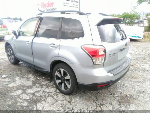 JF2SJARC0HH547132 Subaru Forester Limited