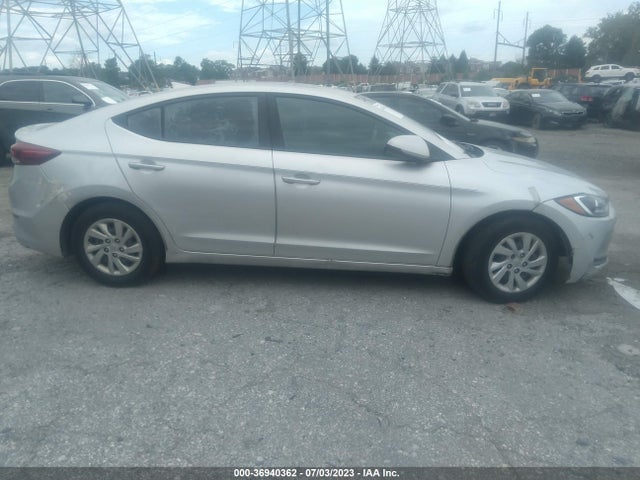 Hyundai ELANTRA SE 2017 5NPD74LF9HH173115 Image 12