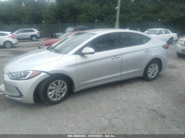 Hyundai ELANTRA SE 2017 5NPD74LF9HH173115 Image 2
