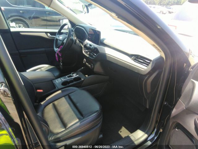 1FMCU9H64LUA48835 Ford ESCAPE SEL