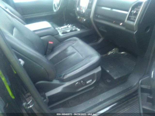 1FMJU1JTXJEA49844 Ford Expedition Xlt