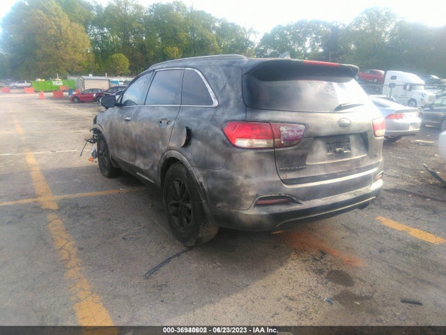 2016 KIA SORENTO LX VIN: 5XYPG4A55GG036623