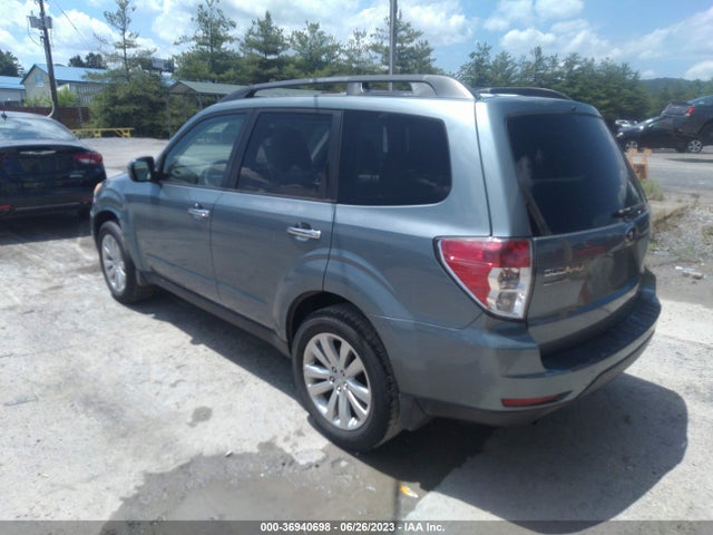 2011 SUBARU FORESTER 2.5X PREMIUM VIN: JF2SHADC9BH770568