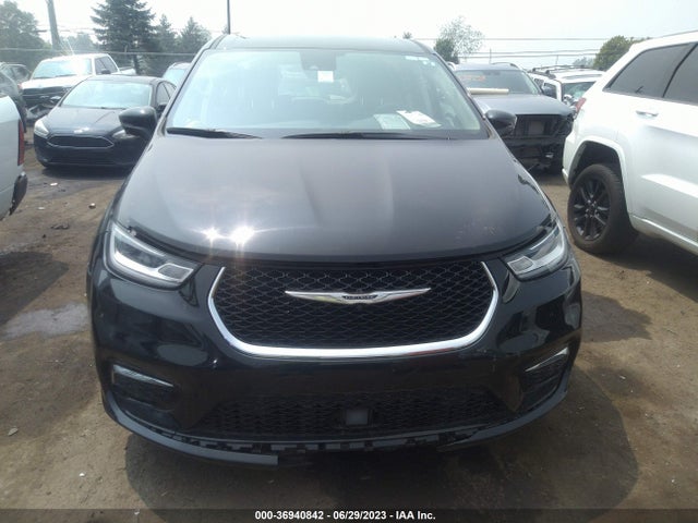 2022 Chrysler Pacifica Hybrid, VIN: 2C4RC1L7XNR120169