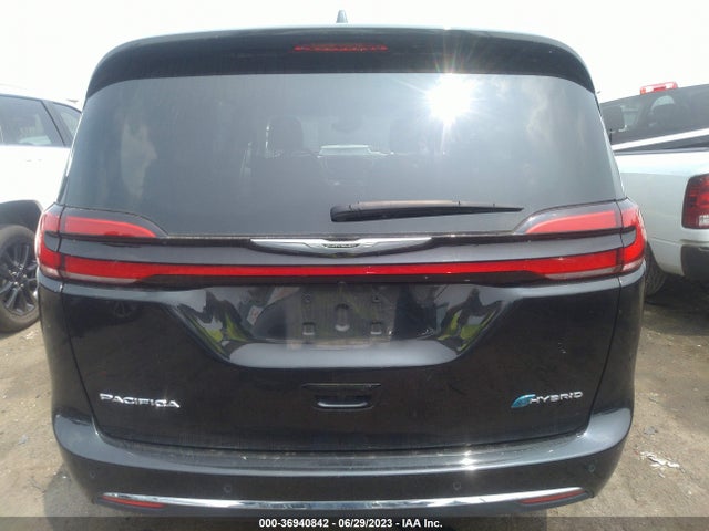 2022 Chrysler Pacifica Hybrid, VIN: 2C4RC1L7XNR120169