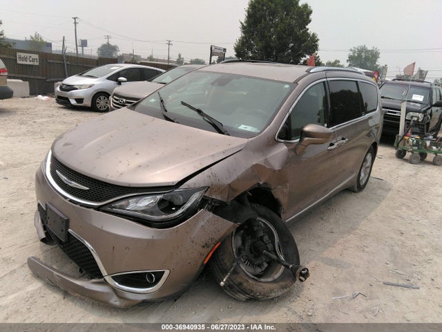 2C4RC1EG9JR322153 Chrysler Pacifica Touring L Plus