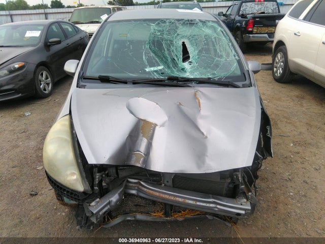 2007 HONDA FIT SPORT VIN: JHMGD38677S057189