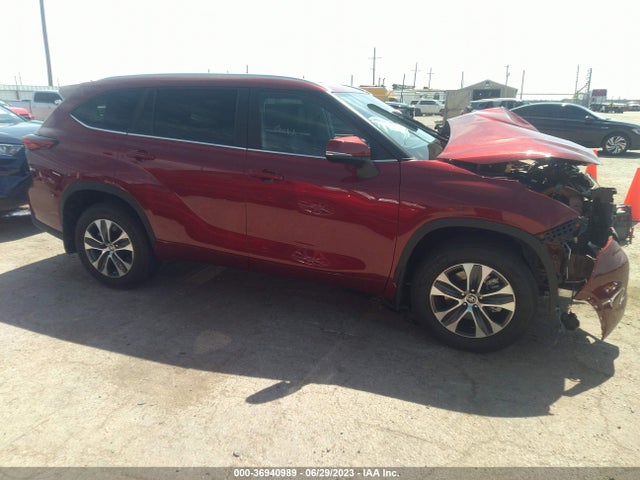 Toyota Highlander Xle 2023 5TDKDRAHXPS043922 Image 14