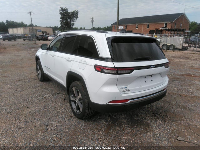 2022 Jeep Grand Cherokee, VIN: 1C4RJYB63N8748528