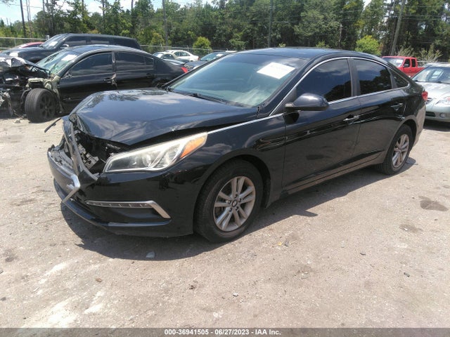 2015 HYUNDAI SONATA 2.4L SE VIN: 5NPE24AF5FH153611