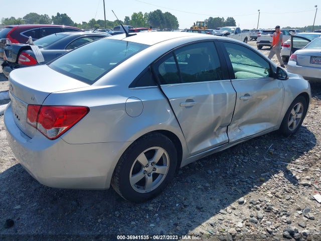 Chevrolet Cruze 1lt 2014 1G1PC5SB6E7315541 Image 4