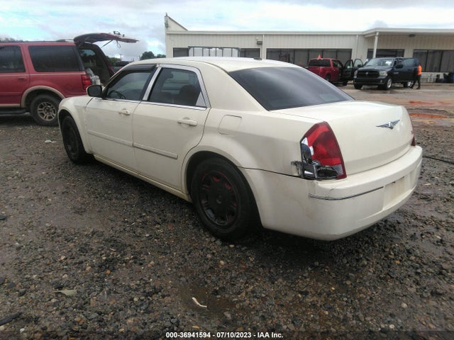 2005 CHRYSLER 300 300 TOURING VIN: 2C3JA53G35H137917