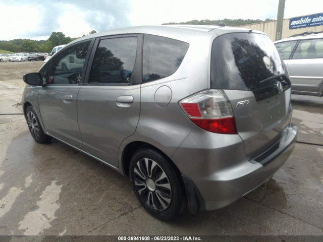 2010 HONDA FIT VIN: JHMGE8H26AC006632