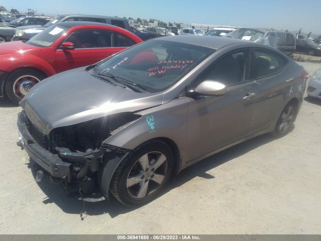 2013 HYUNDAI ELANTRA GLS VIN: 5NPDH4AE2DH287507