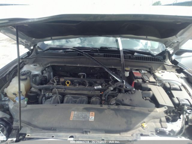 3FA6P0G77HR231827 Ford FUSION S