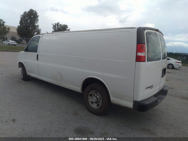 Chevrolet EXPRESS CARGO VAN 2016 1GCWGBFF0G1228162 Image 3