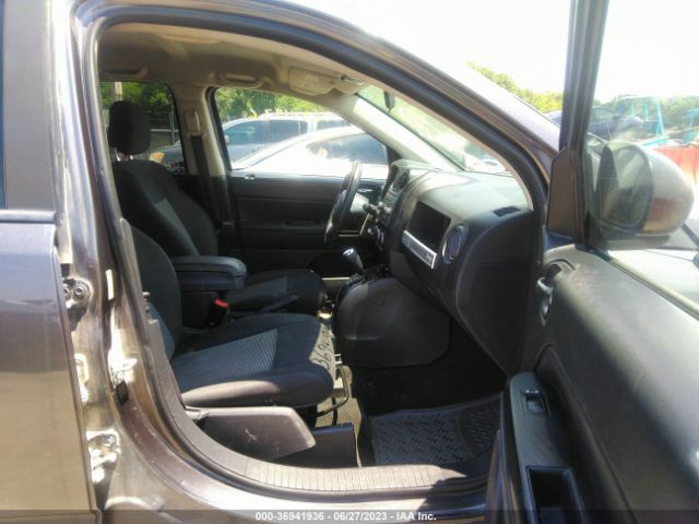 1C4NJDBB1FD188439 Jeep Compass Sport