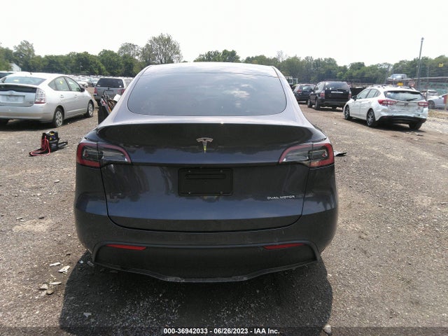 Tesla Model Y Long Range 2023 7SAYGDEE9PA059960 Image 15