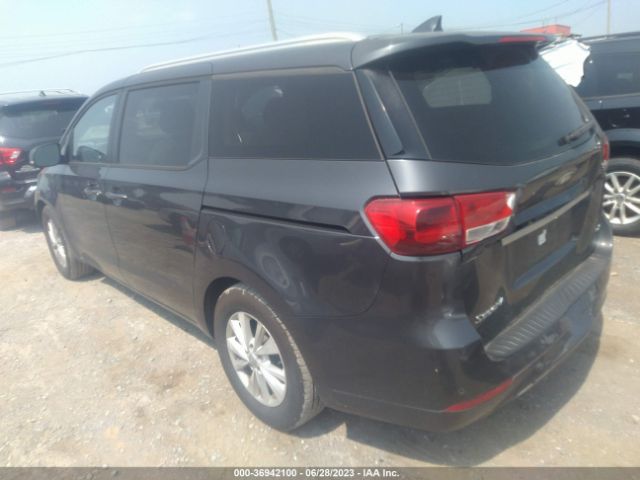 KNDMB5C17G6101072 KIA SEDONA LX