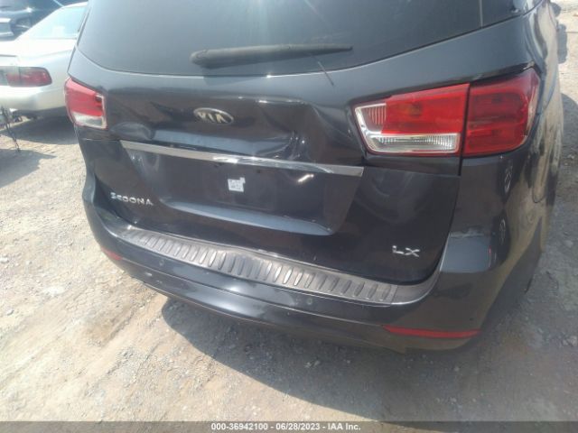 KNDMB5C17G6101072 KIA SEDONA LX