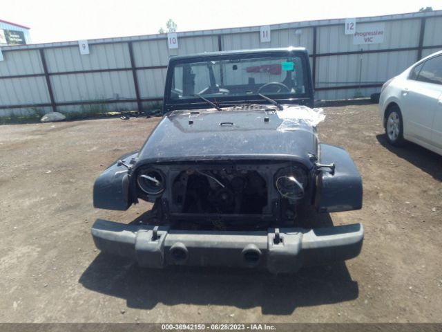 1C4BJWEG5EL119067 Jeep Wrangler Unlimited Sahara