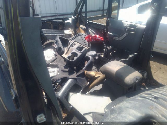 1C4BJWEG5EL119067 Jeep Wrangler Unlimited Sahara