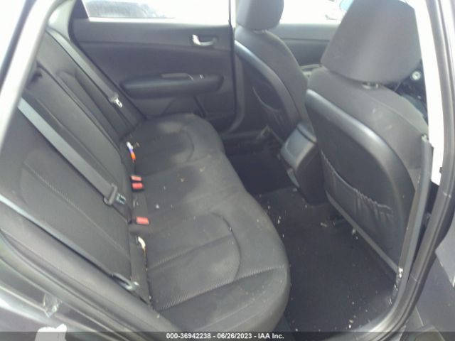 KNAGT4L3XJ5219634 KIA Optima Lx